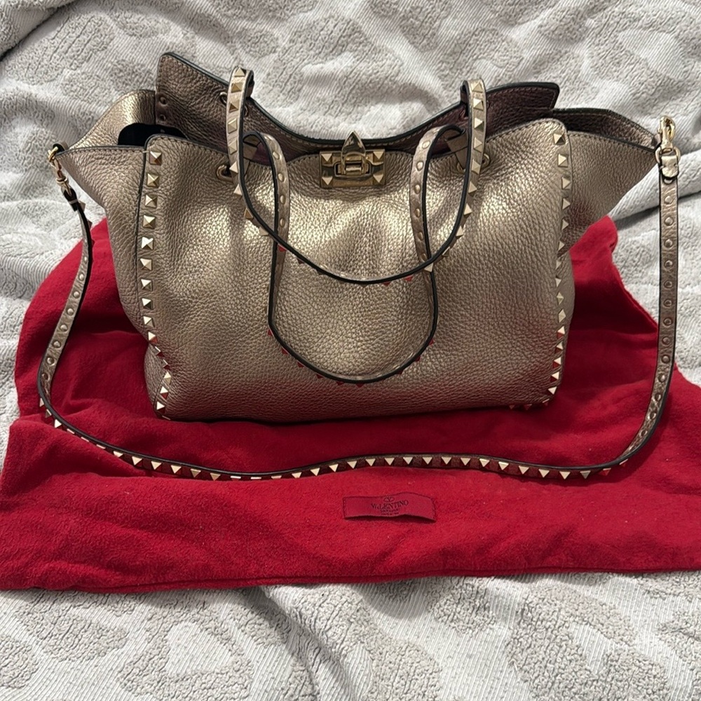 Luxurious Gold Studded Valentino Garavani Tote with Versatile Strap